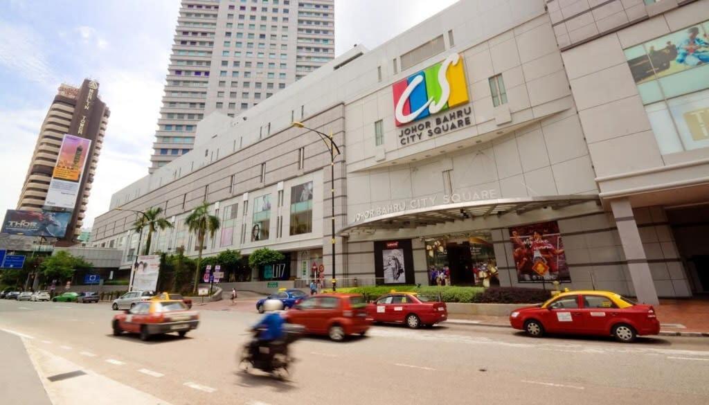 Cozy & High Floor Suite In Suasana Jb 15, Views Johor Bahru Exteriör bild