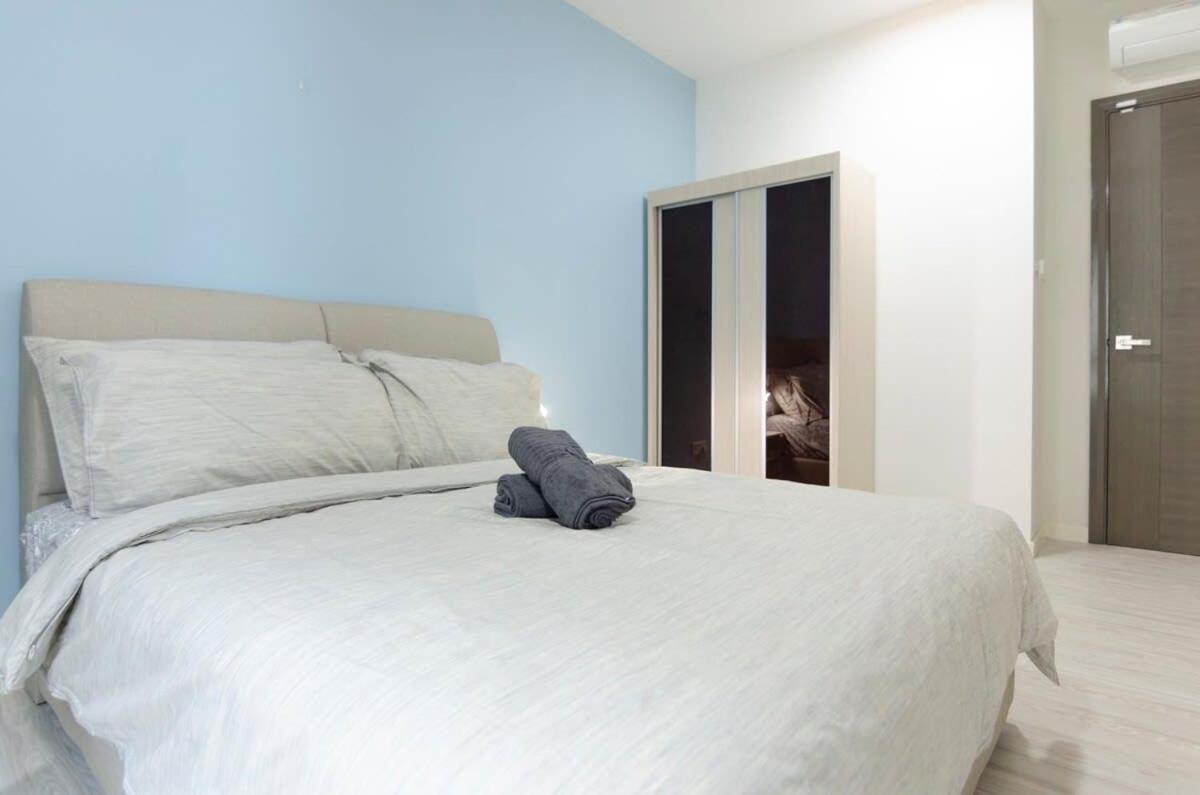 Cozy & High Floor Suite In Suasana Jb 15, Views Johor Bahru Exteriör bild