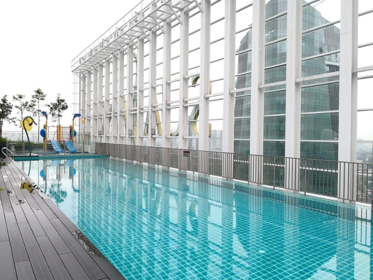 Cozy & High Floor Suite In Suasana Jb 15, Views Johor Bahru Exteriör bild